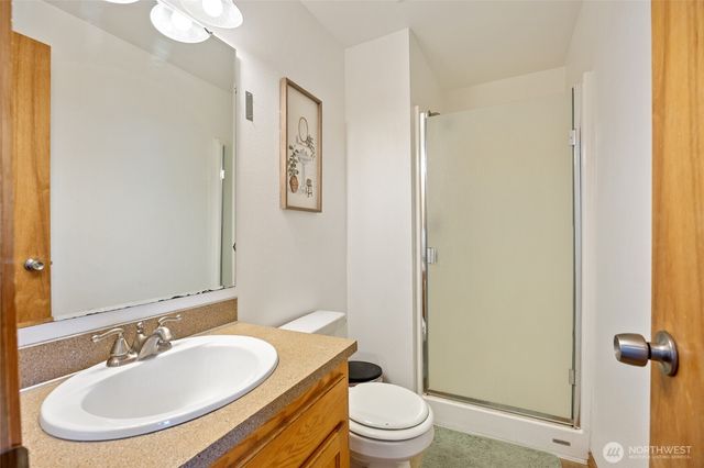 1215 Lowry St, Moses Lake, WA 98837