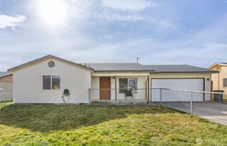 1215 Lowry St, Moses Lake, WA 98837