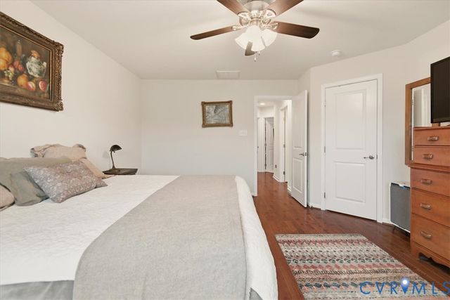 4836 Skyline Ridge Dr, Midlothian, VA 23112