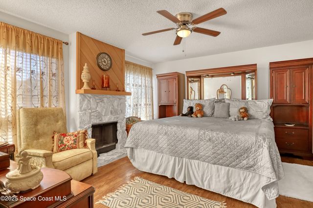 647 Cedar Side Circle NE 114, Palm Bay, FL 32905