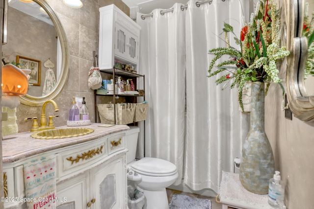 647 Cedar Side Circle NE 114, Palm Bay, FL 32905