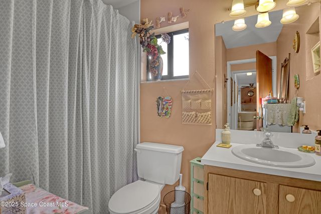 647 Cedar Side Circle NE 114, Palm Bay, FL 32905