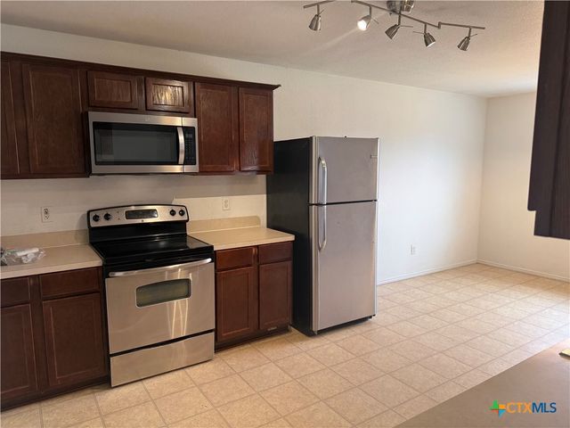 404 Blayton Street, Troy, TX 76579