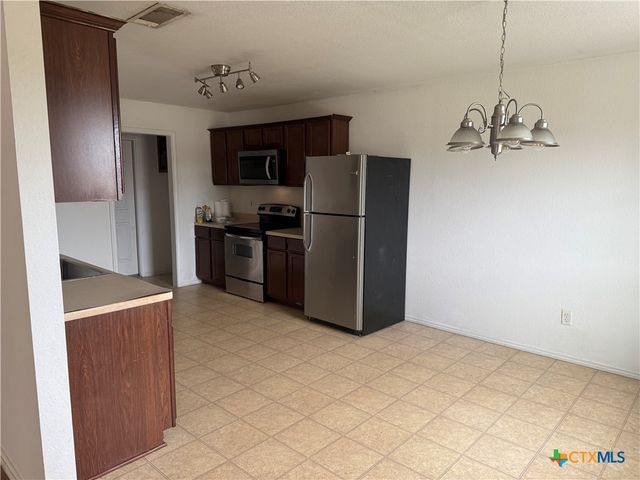 404 Blayton Street, Troy, TX 76579