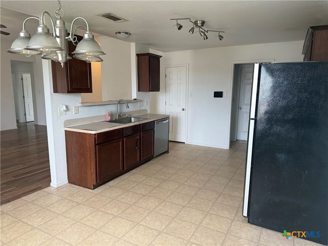 404 Blayton Street, Troy, TX 76579