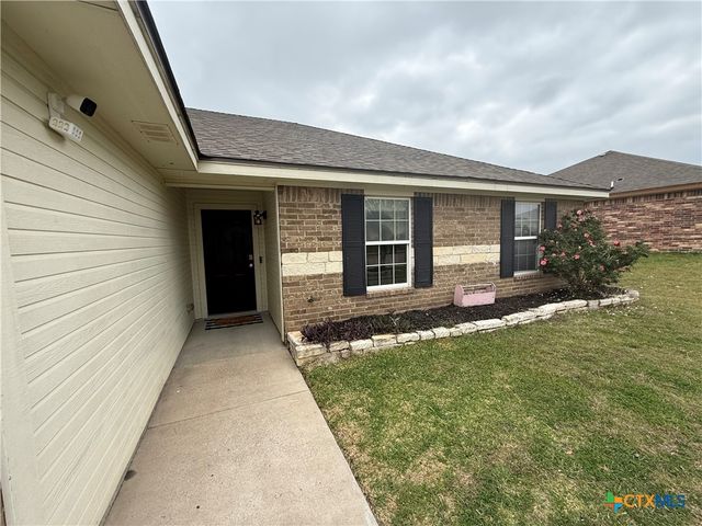 404 Blayton Street, Troy, TX 76579