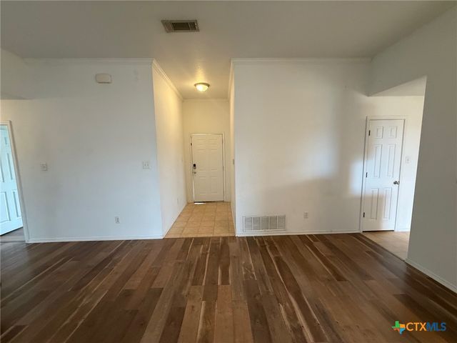 404 Blayton Street, Troy, TX 76579