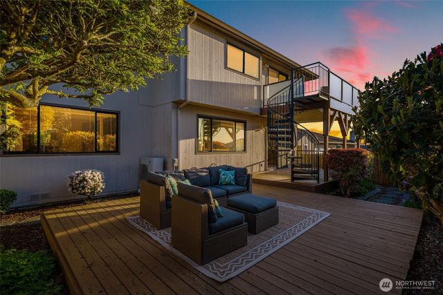 5414 SW Charlestown Street, Seattle, WA 98116