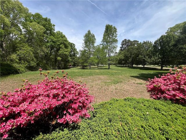 2109 Kivett Drive, Greensboro, NC 27406
