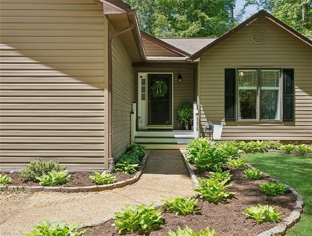 5290 Beechwood Knoll TRL, Gloucester, VA 23061