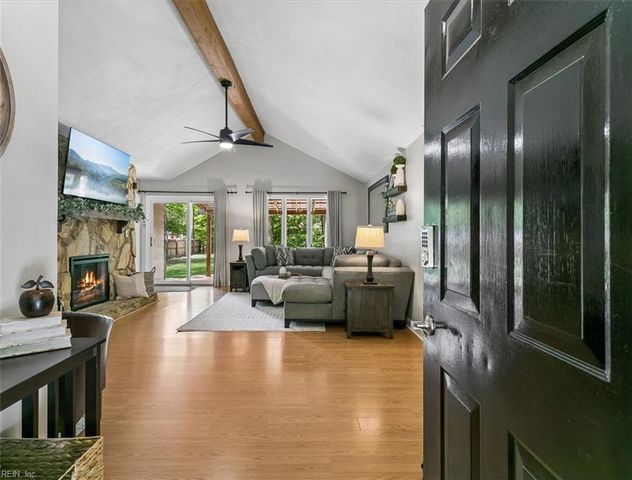 5290 Beechwood Knoll TRL, Gloucester, VA 23061