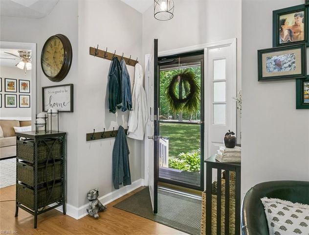 5290 Beechwood Knoll TRL, Gloucester, VA 23061