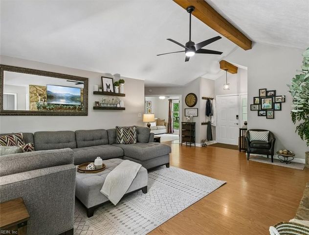 5290 Beechwood Knoll TRL, Gloucester, VA 23061
