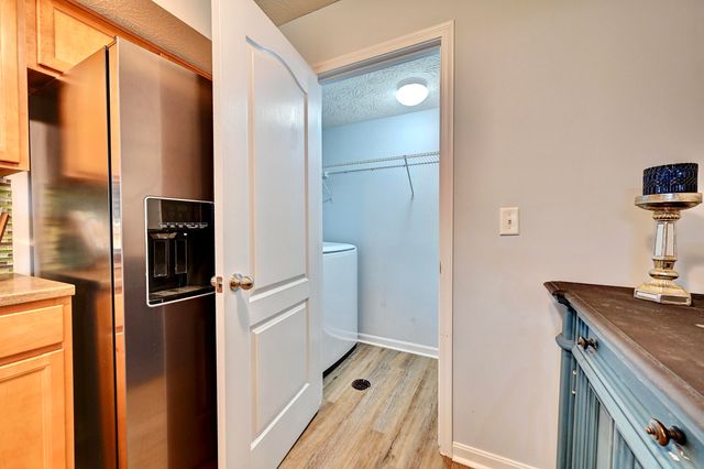 8094 Over Par Court, Burlington, KY 41005