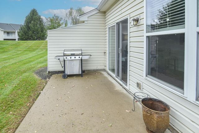 8094 Over Par Court, Burlington, KY 41005