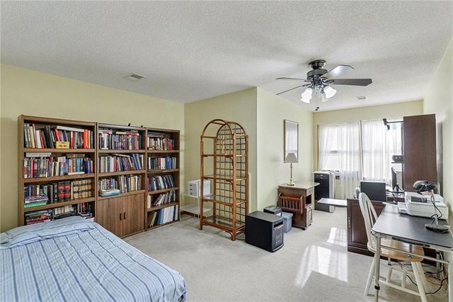 7204 W 155th Street, Overland Park, KS 66223