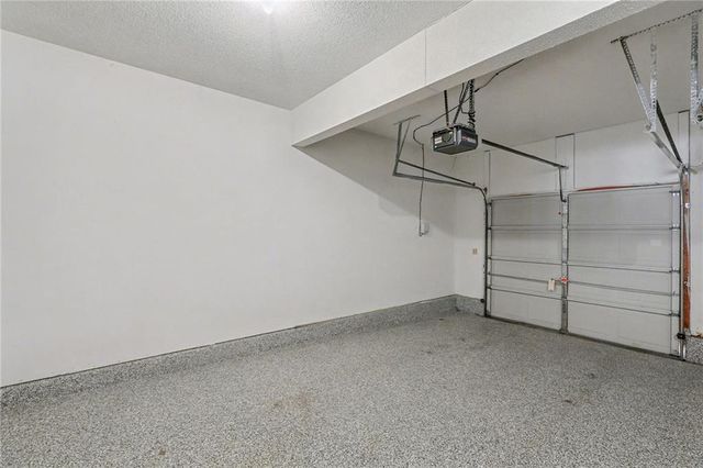 7204 W 155th Street, Overland Park, KS 66223