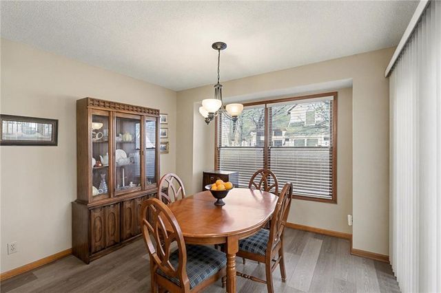 7204 W 155th Street, Overland Park, KS 66223