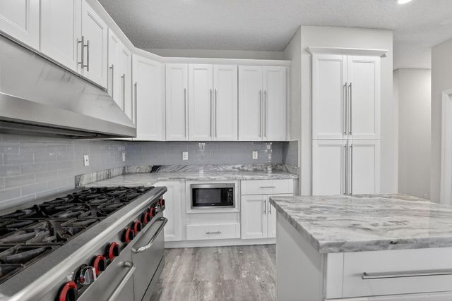 19309 SW 64th Street, Fort Lauderdale, FL 33332