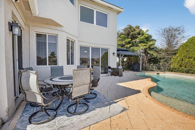 19309 SW 64th Street, Fort Lauderdale, FL 33332