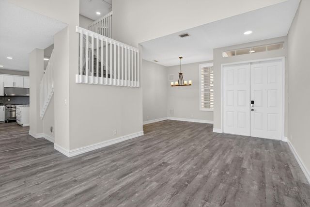 19309 SW 64th Street, Fort Lauderdale, FL 33332