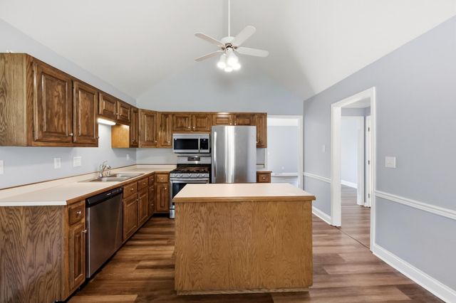 112 Silvercreek Drive, Danville, KY 40422
