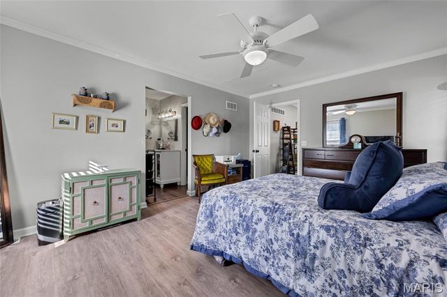 266 Savoy Drive, Lake St Louis, MO 63367