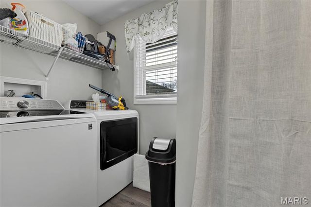 266 Savoy Drive, Lake St Louis, MO 63367