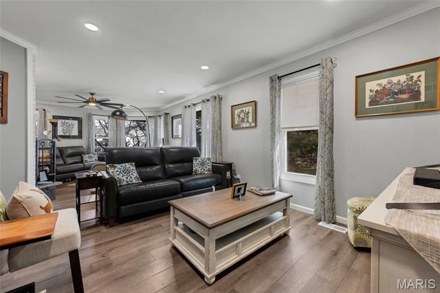 266 Savoy Drive, Lake St Louis, MO 63367