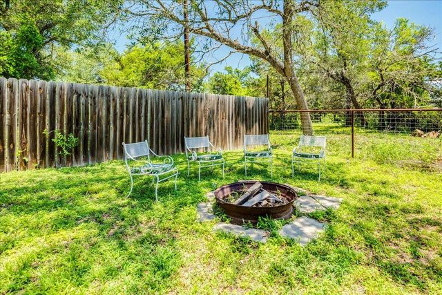 170 Whitetail LN, Dale, TX 78616