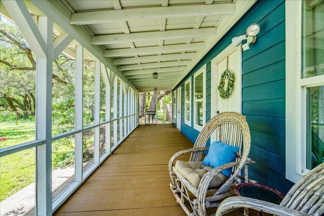 170 Whitetail LN, Dale, TX 78616