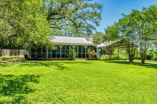 170 Whitetail LN, Dale, TX 78616