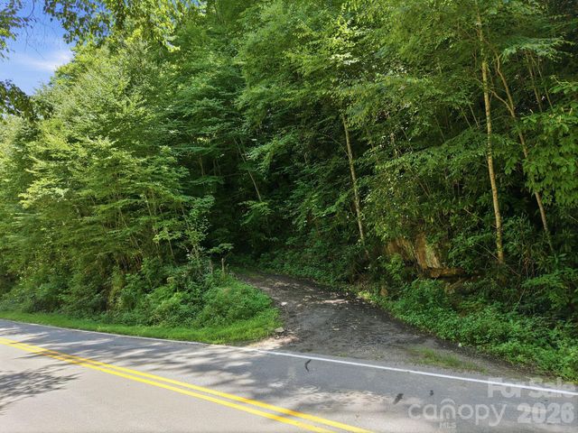 1158 Dark Ridge Road, Sylva, NC 28779