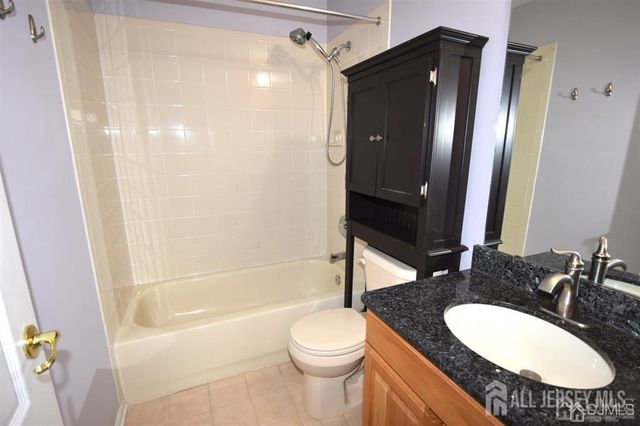 71 Jared Drive, North Brunswick, NJ 08902