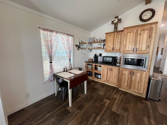 16515 N US Highway 281, Hico, TX 76457