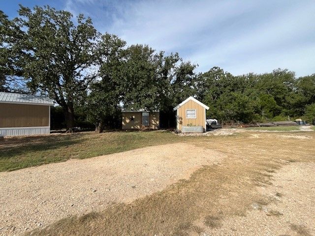 16515 N US Highway 281, Hico, TX 76457
