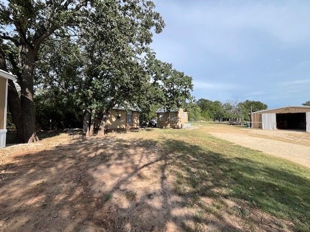 16515 N US Highway 281, Hico, TX 76457