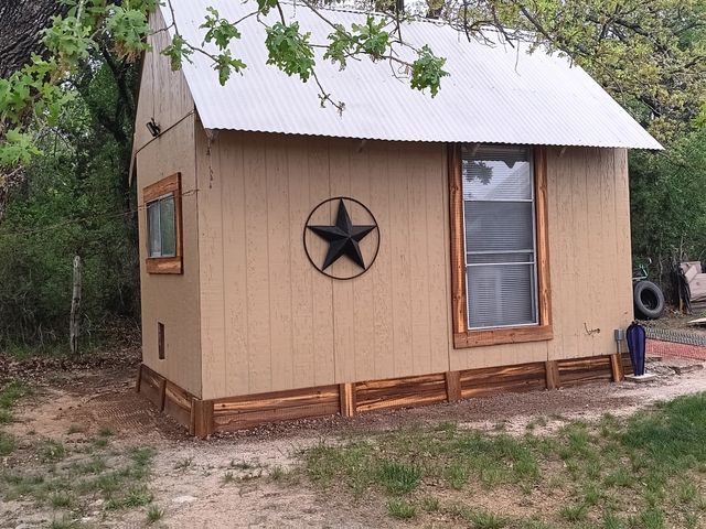 16515 N US Highway 281, Hico, TX 76457