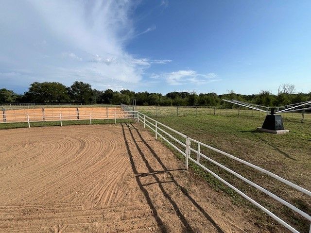 16515 N US Highway 281, Hico, TX 76457
