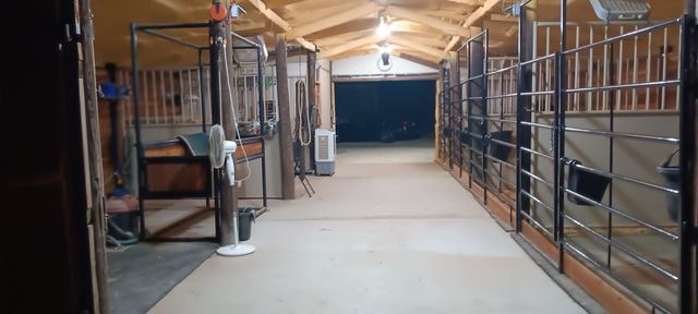 16515 N US Highway 281, Hico, TX 76457