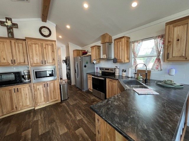 16515 N US Highway 281, Hico, TX 76457