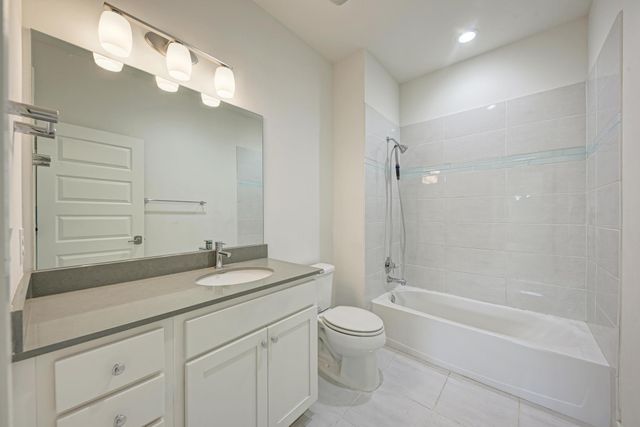 1000 Taulbee LN B, Austin, TX 78757