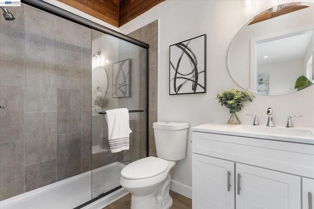 26095 Underwood Ave, Hayward, CA 94544