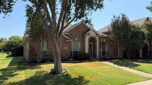 12346 Red Hawk Drive, Frisco, TX 75033