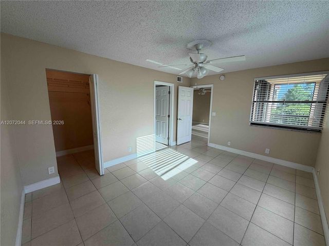 5701 Riverside Drive 204B6, Coral Springs, FL 33067
