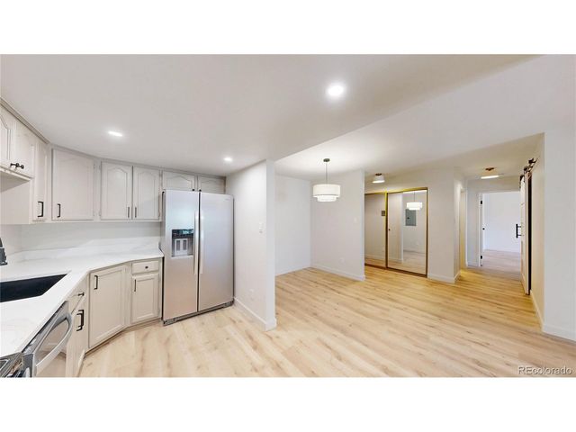 13661 E Marina Dr 110, Aurora, CO 80014