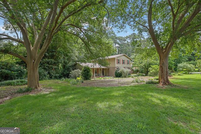 748 Glen Circle, Lawrenceville, GA 30044