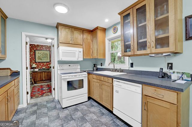 748 Glen Circle, Lawrenceville, GA 30044