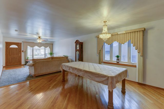 388 Campbell Avenue, Calumet City, IL 60409