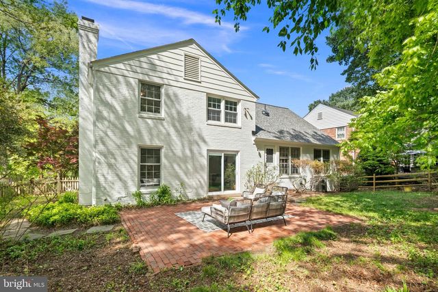 7018 OLD CABIN LN, North Bethesda, MD 20852